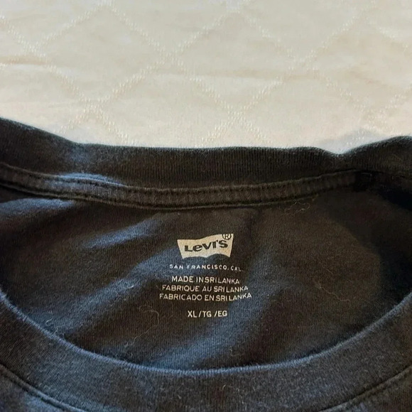 Levi’s women’s sleeveless‎ crop top XL - Picture 3 of 4